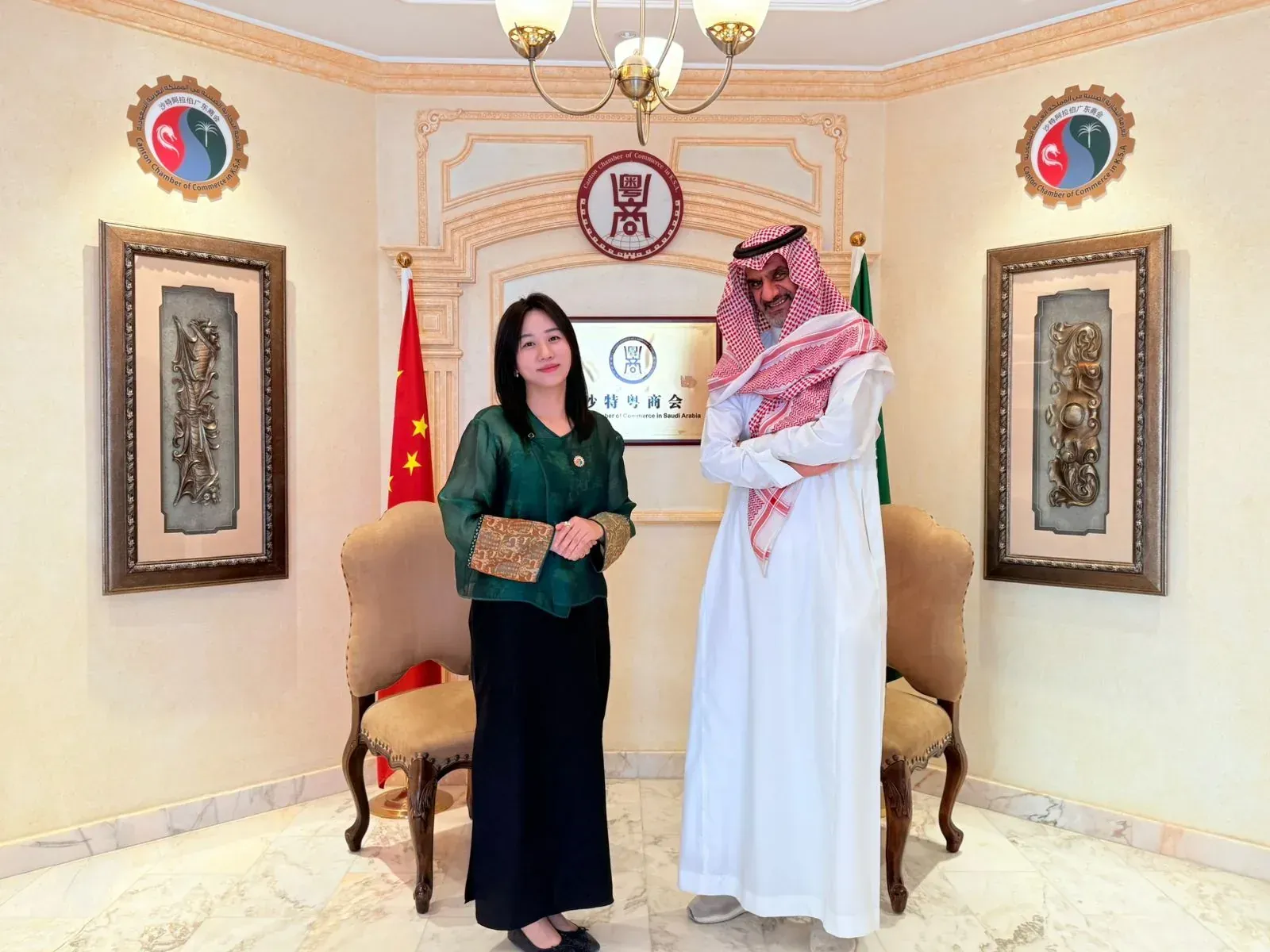 باني تلتقي رئيسة الغرفة التجارية الصينية في الرياض لتعزيز الشراكة